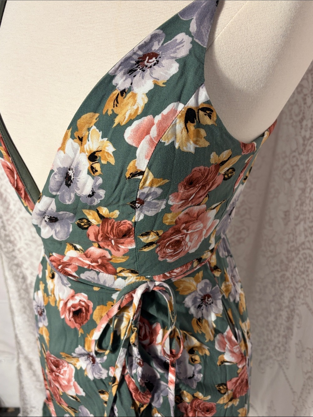 Listicle Green Floral Wrap Mini Dress with Pink and Gray Blooms - Picture 2 of 8
